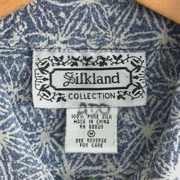 100% Silk Blouse Medium Blue Button Up Collared Sleeveless Top w Pocket Silkland - Picture 5 of 6